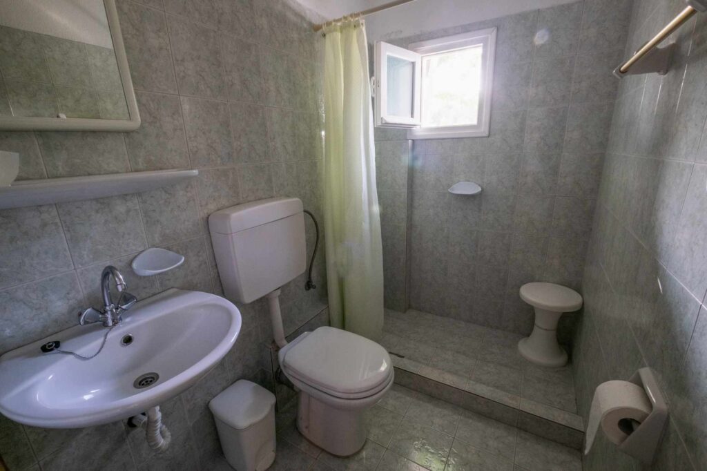 drios-apartment-7-06